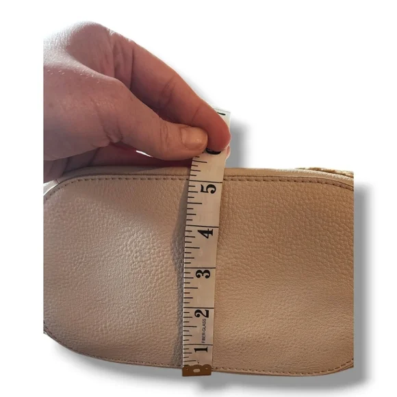 The Sak shoulder purse - Picture 5 of 13